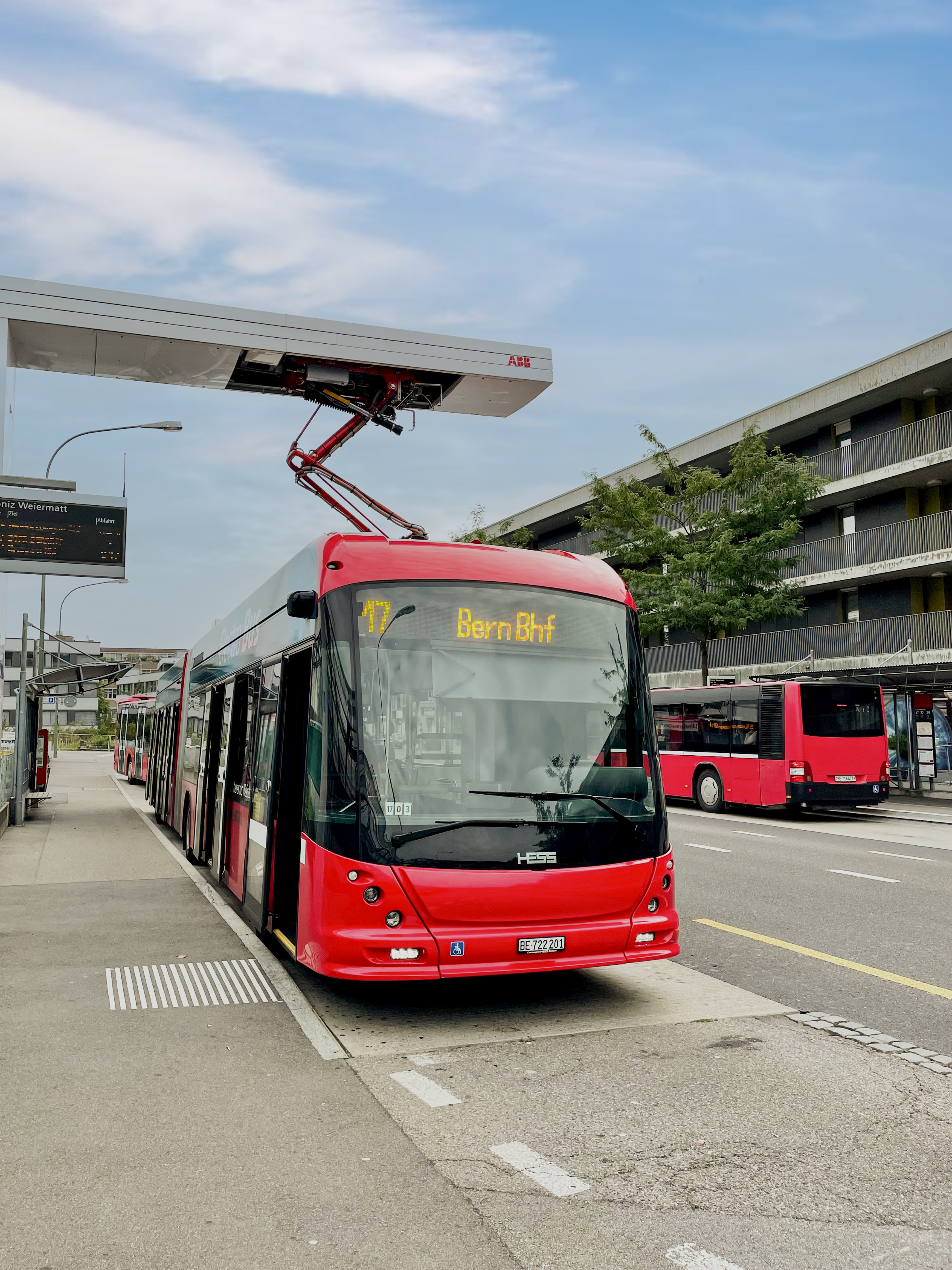 Gelenkbus HESS LightTram 19 OPP