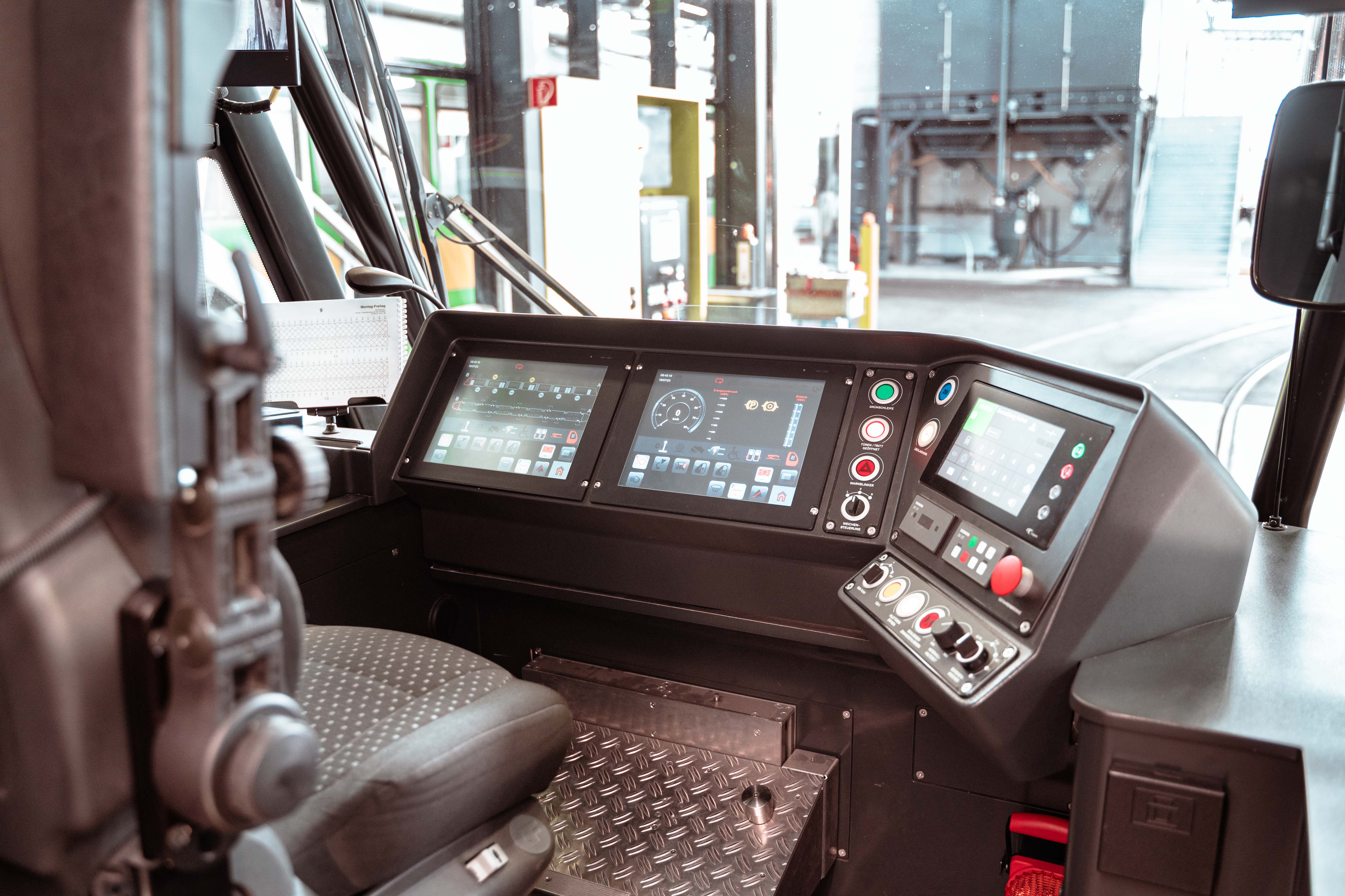 Der Führerstand des Stadler Tramlink