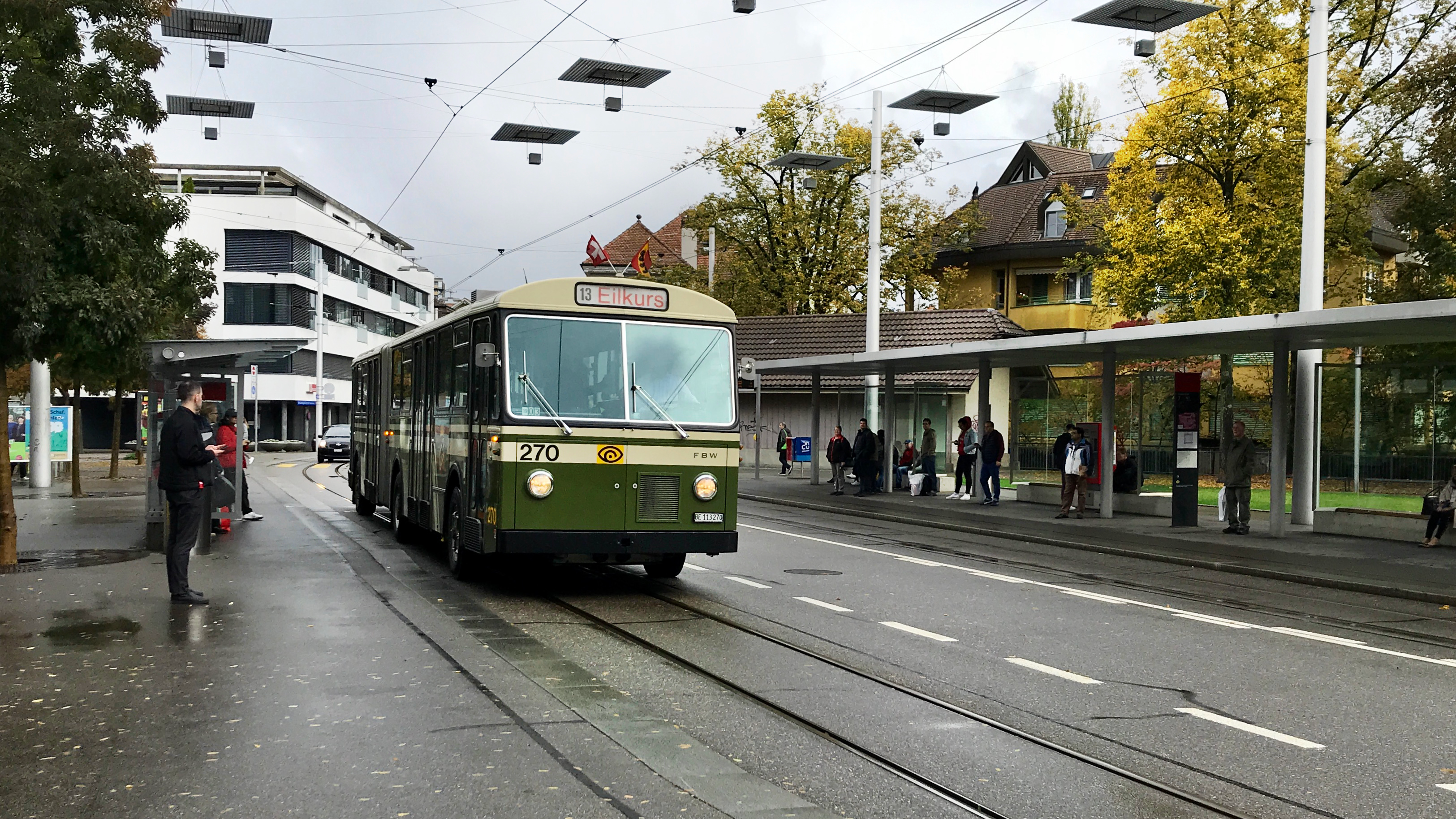 Oldtimer-Gelenkbus%20270.png