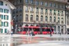 Bundesplatz mit Bus der Linie 10
